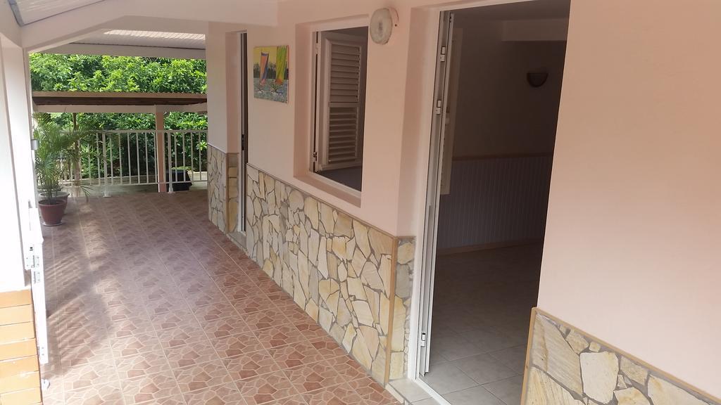 Chez Lucia Et Donatien Apartment Les Anses-d'Arlets Exterior photo